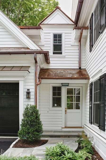 Copper gutter on the white house 