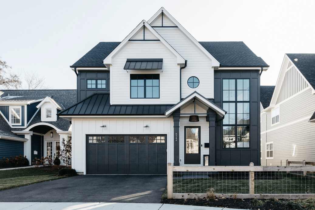 25 Amazing Ways to Design White House with Black Roof - Tangy House