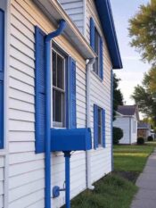 16 Classic Ideas for White House with Blue Shutters - Tangy House