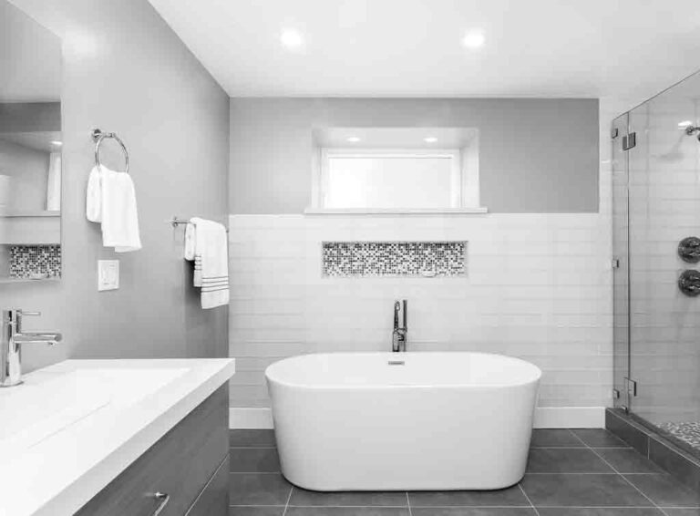 grey and white bathroom ideas