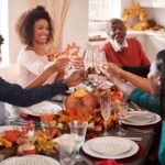 5-Heartwarming-Traditions-for-Thanksgiving-Dinner
