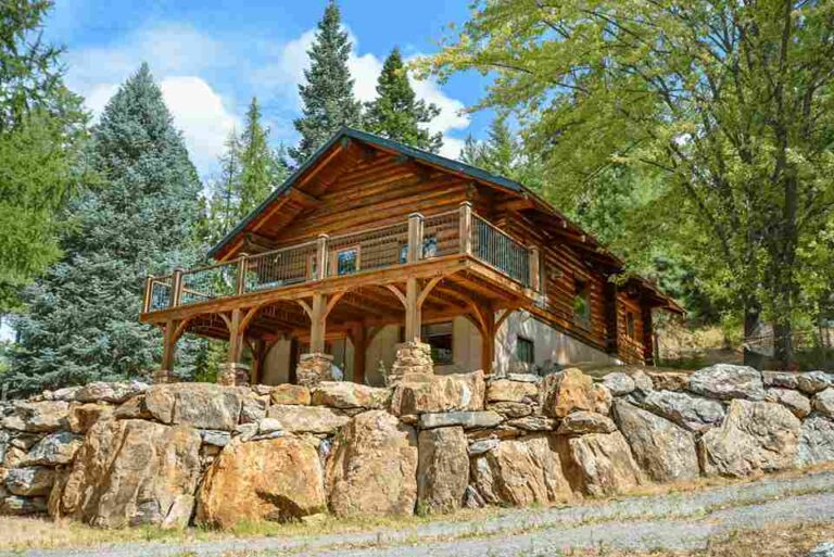 What-to-Consider-When-Buying-a-Property-in-a-Mountain-Region-10-Useful-Tips