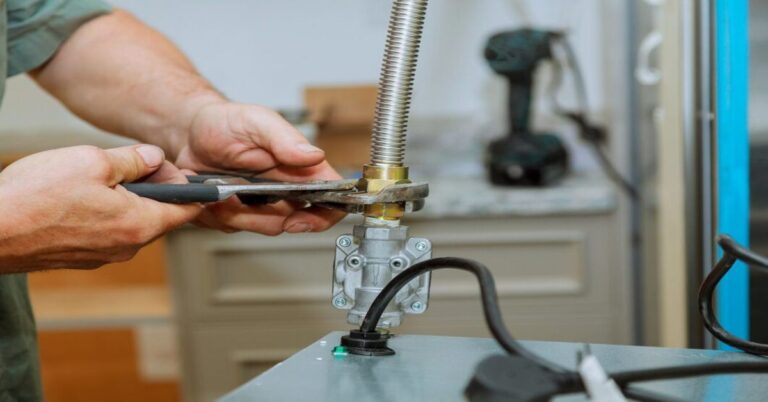 Essential-Gas-Line-Maintenance-Tips-for-Homeowners