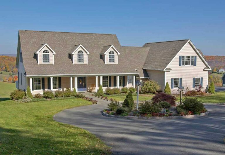 How-to-Choose-the-Right-Custom-Home-Builder-for-Your-Dream-Home