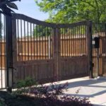 Manual-vs-Automatic-Gates-Which-Option-Is-Best-for-You