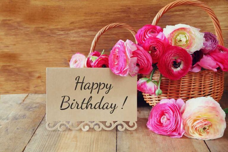 Top-5-Tips-to-Pick-Birthday-Flowers-for-Your-Love