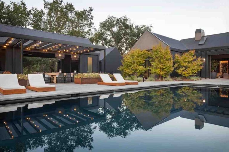 Elevating Home Aesthetics with Unique Exterior Architectural Features Elevating-Home-Aesthetics-with-Unique-Exterior-Architectural