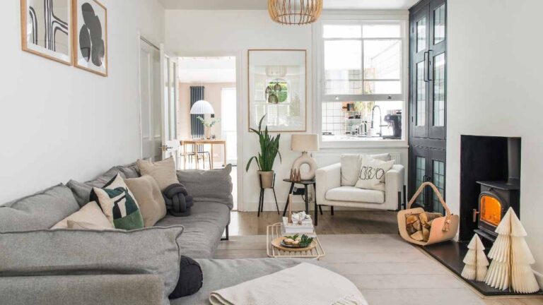 Colors That Go With Off White Featured Image