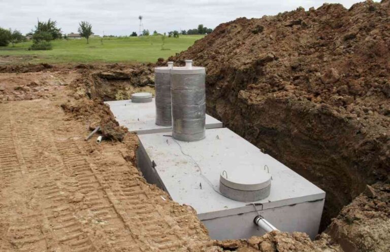 installation-of-an-underground-septic-tank-system-a-critical-infrastructure-for-managing-household-wastewater-in-area