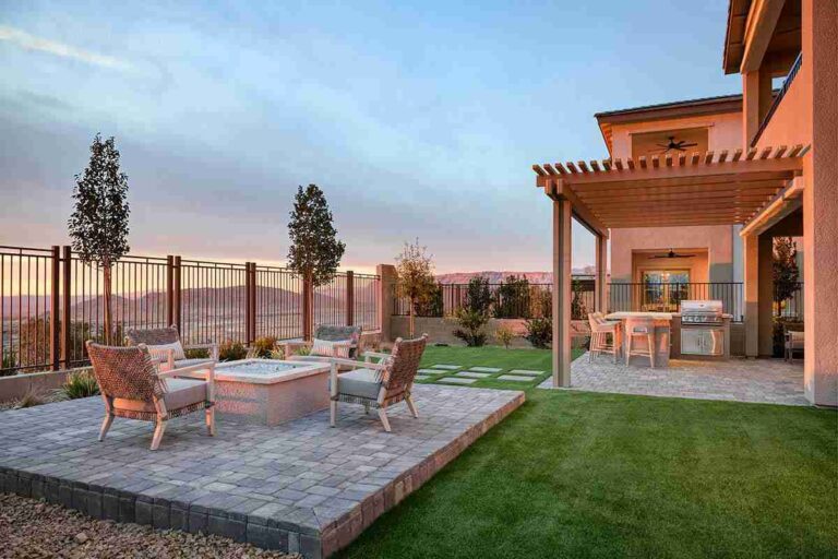 Outdoor Living Design Trends Homeowners Are Embracing This Year modern-residential-backyard-designed-for-outdoor-living-and-entertainment